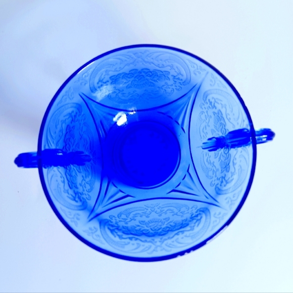 Vintage Cobalt Blue Depression Glass Cameo Pattern Sugar Bowl - Picture 3 of 3